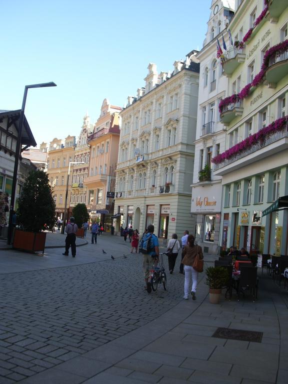Apartment In City Center - Morassi Karlovy Vary Exterior photo
