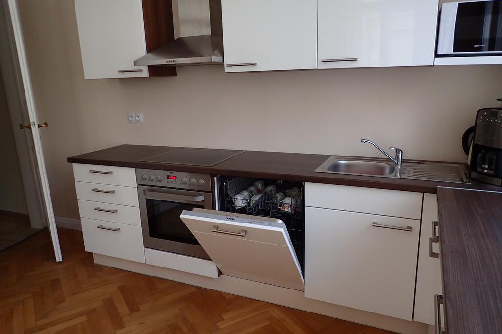 Apartment In City Center - Morassi Karlovy Vary Room photo
